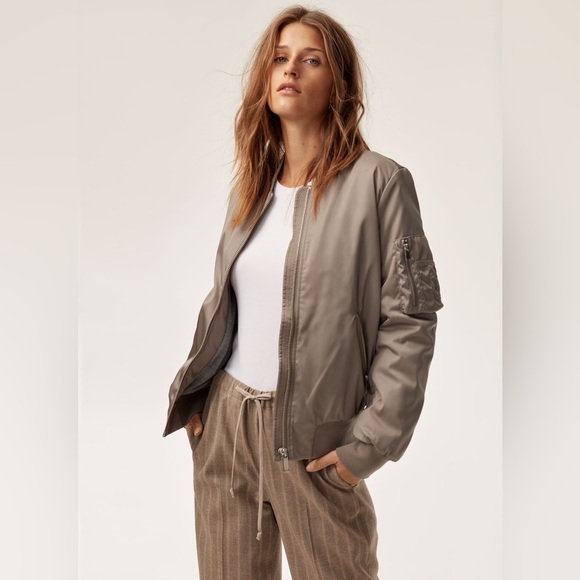 The Group by Babaton Gilman Bomber - Picture 4 of 14